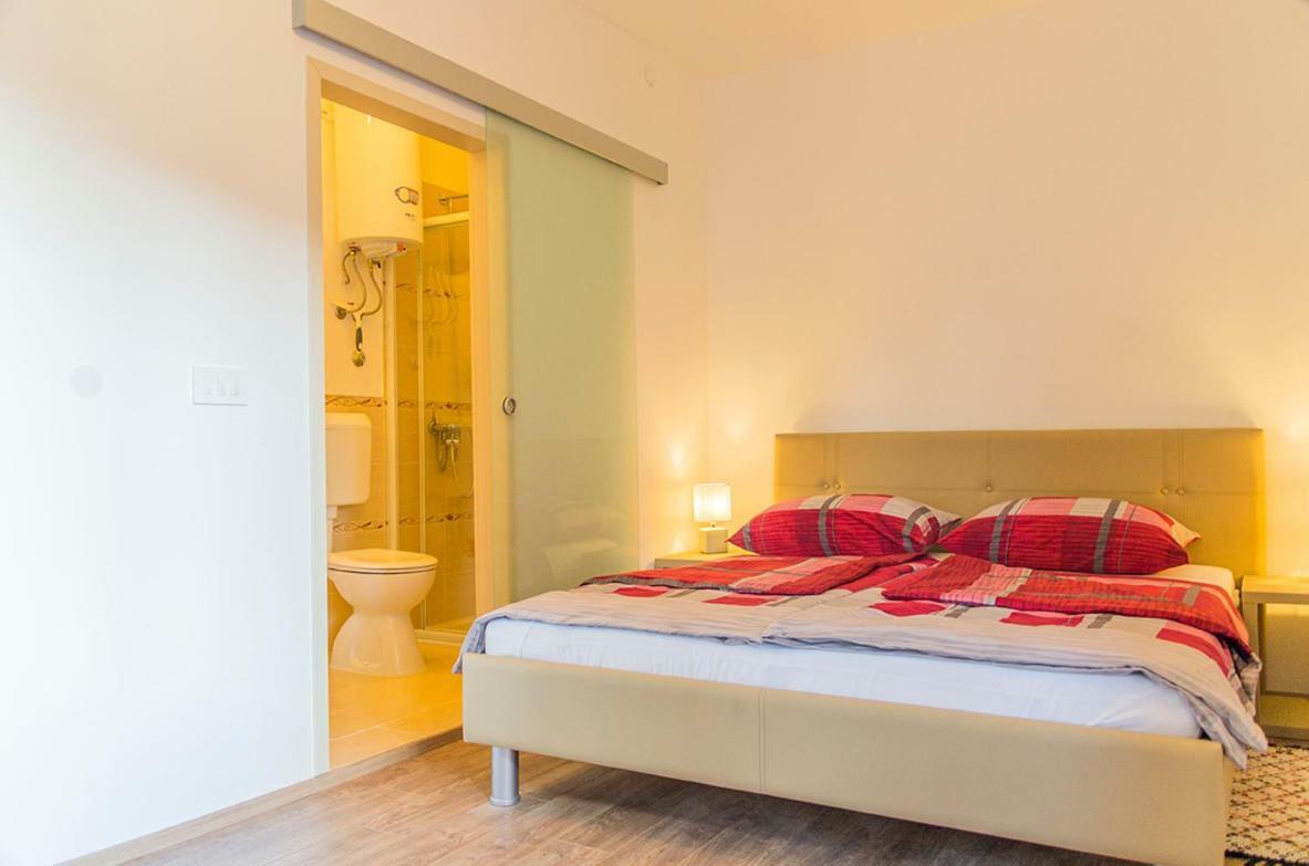Guesthouse Klaudia Οπατία Εξωτερικό φωτογραφία